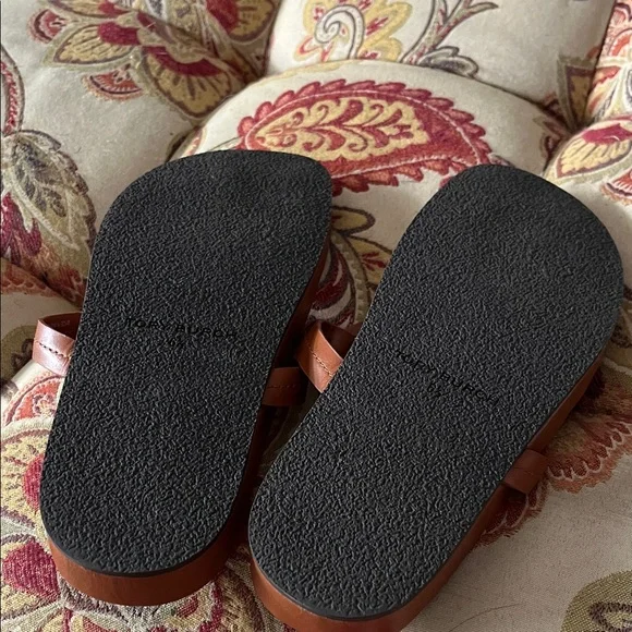 Tory Burch Brown Sandals - Picture 8 of 9